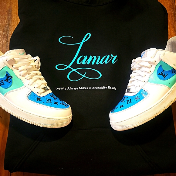 Lamar Tee's - Picture 1 of 3